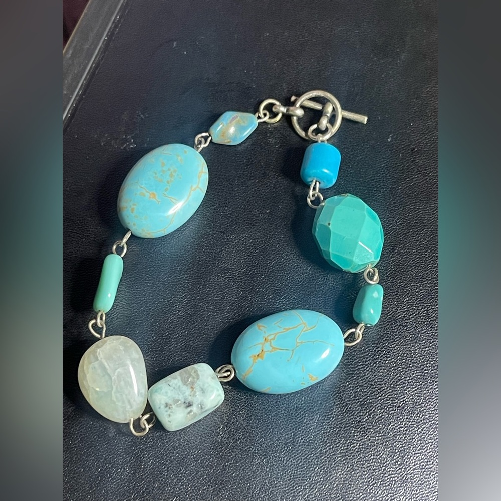 Vintage Amazonite and turquoise beaded bracelet with T-bar closure